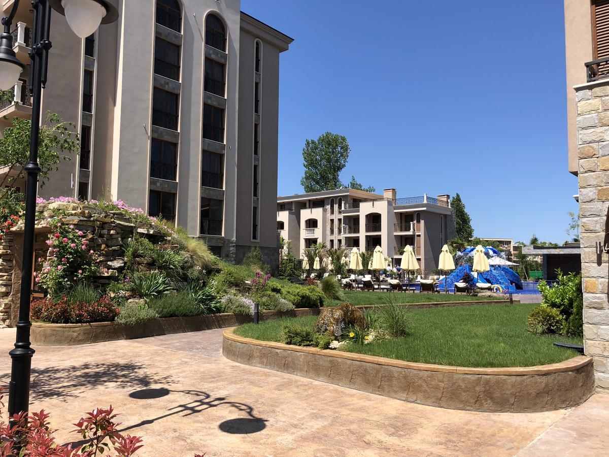 Psb Apartments In Cascadas Pantai Sunny Bagian luar foto