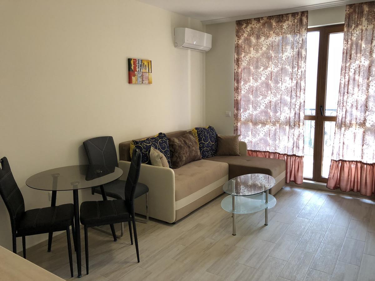 Psb Apartments In Cascadas Pantai Sunny Bagian luar foto
